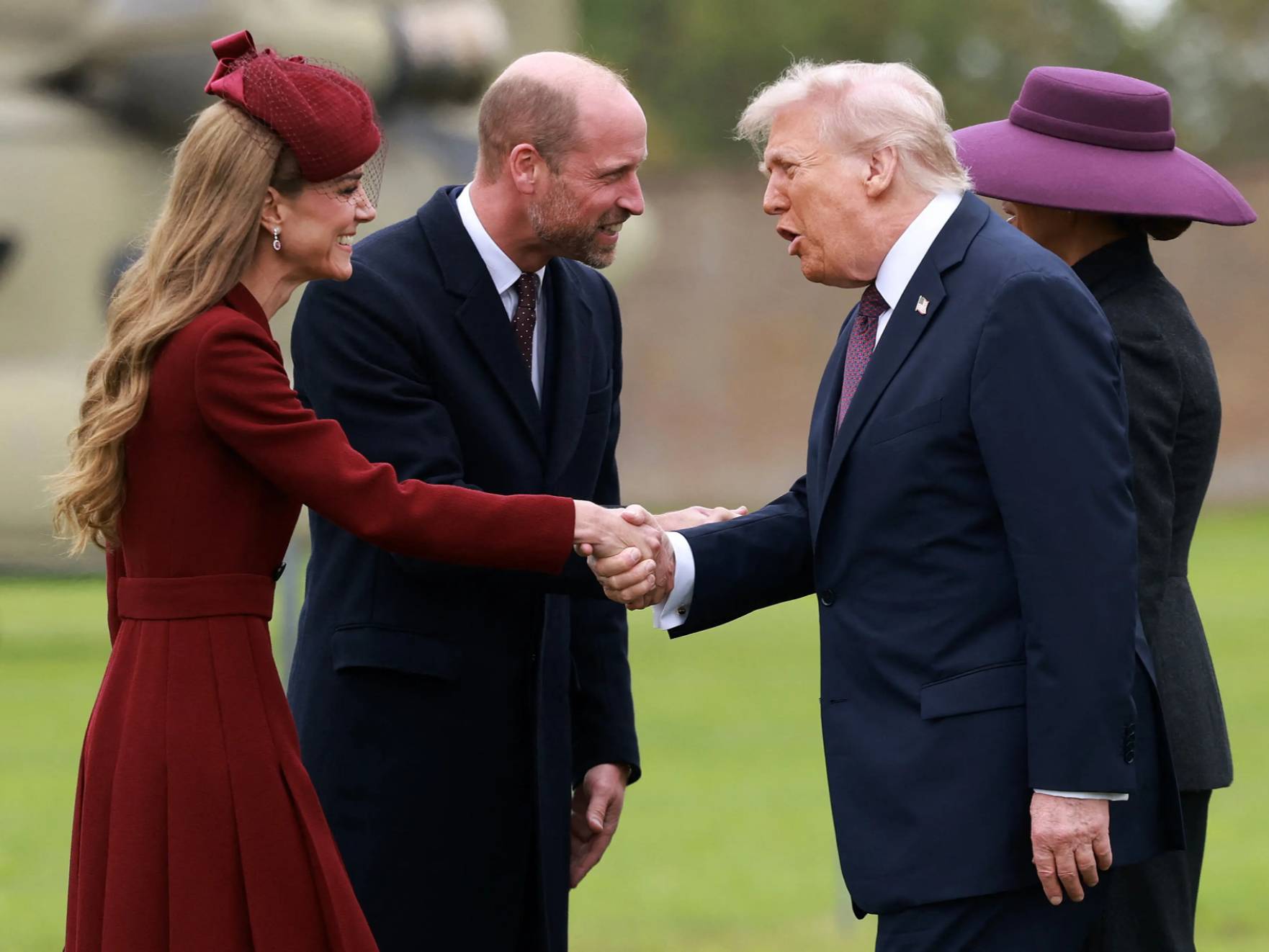 跟梅姐同框黯然失色超模碾压英国王妃AG真人app凯特化疗后瘦成纸片人(图6)